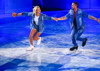 Жена Костомарова опровергла ухудшение его состояния