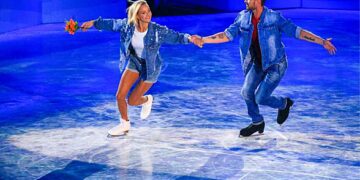 Жена Костомарова опровергла ухудшение его состояния