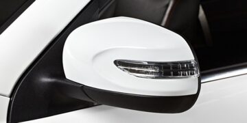 В РФ привезли электро лифтбек Zeekr 001 за 6 млн рублей