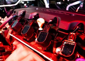 СОЛЛЕРС возобновил производство восьмицилиндровых двигателей ЗМЗ