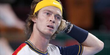 Рублев обыграл британца и вышел в четвертый круг Australian Open