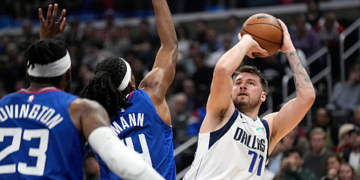 Лука Дончич стал рекордсменом НБА по количеству матчей с 40+ очками