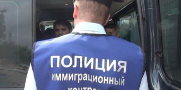 МВД намерено ограничить легализацию мигрантов через фиктивные браки