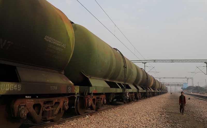 
                    Telegraph India узнал условие поддержки Нью-Дели потолка цен на нефть

                