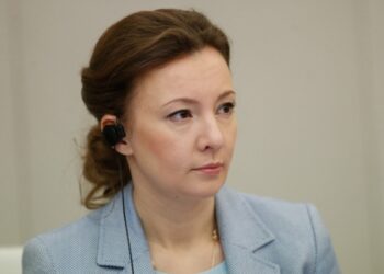 Вице-спикер Госдумы предложила давать жилье сиротам за счет имущества уехавших