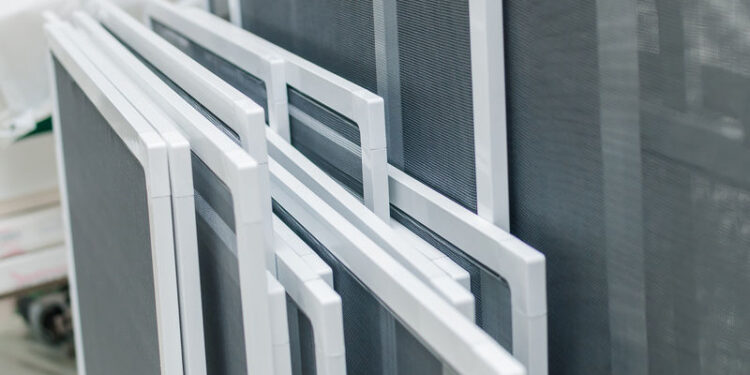 Москитная сетка: способы монтажа