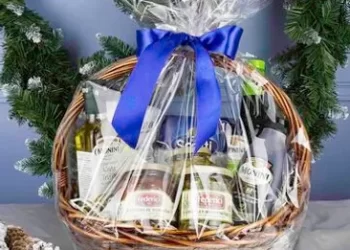 Что входит в подарочную продуктовую корзину Амелиа Гурмэ