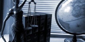 В РФ в прошлом году более 1,5 тыс. человек были осуждены за терроризм и экстремизм