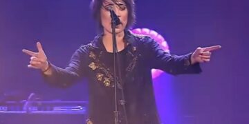 В список иностранных агентов внесли Дмитрия Гудкова и Земфиру