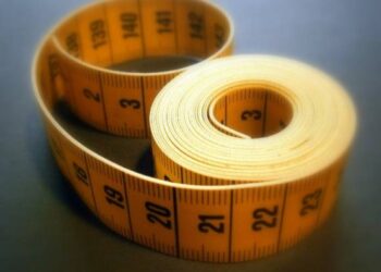 Врач раскрыл неочевидные причины набора веса