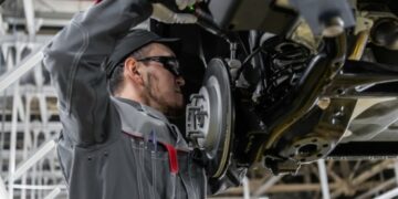 Выедет ли российский автопром из ямы на своих колесах?