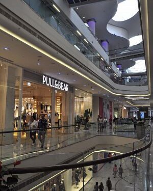 Шопинг в ТРЦ «Океания»