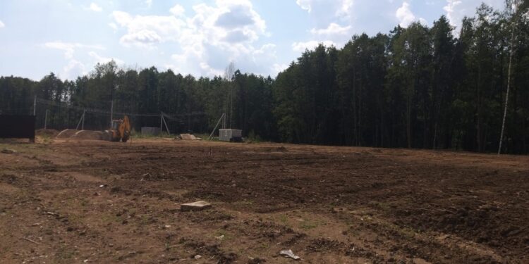 Особенности планировки участка трактором