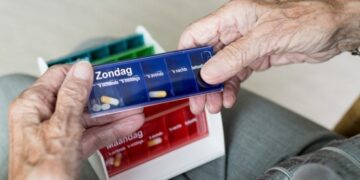 Минздрав: Россияне смогут ввозить лекарства для личного пользования