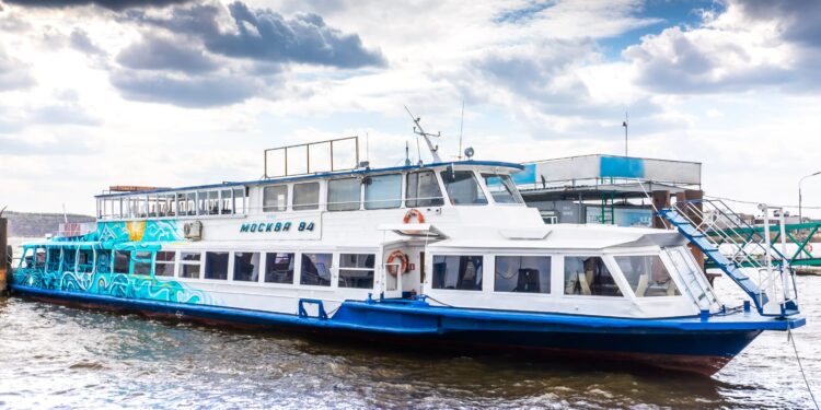 Особенность экскурсии на теплоходе в Казани