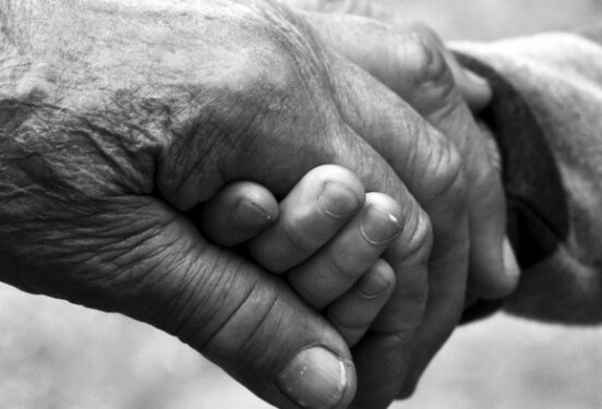 Педиатр рассказала о самых вредных бабушкиных советах