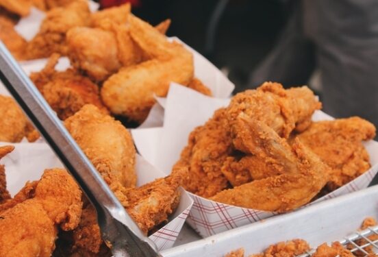 Врач рассказала, можно ли заболеть раком из-за подгоревшей еды