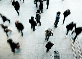 Демографы ВШЭ подсчитали, сколько мигрантов необходимо России, чтобы численность населения не сокращалась