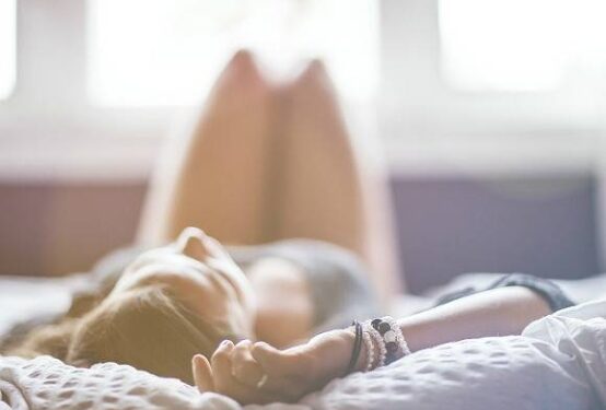 Гинеколог назвала типичные ошибки, из-за которых климакс наступает гораздо быстрее