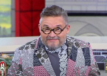 Историк моды Васильев раскрыл причины закрытия «Модного приговора»