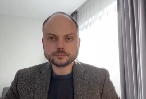 Оппозиционера Кара-Мурзу приговорили к 25 годам колонии