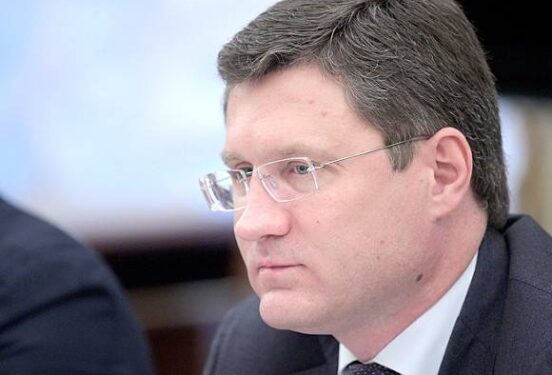 Россия продлит до конца года сокращение добычи нефти