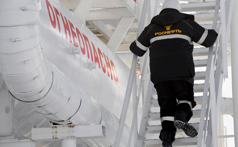 
                    «Ъ» узнал о разрешении властей выплатить Shell долю в «Сахалине-2»

                