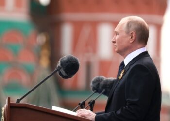 Власти РФ не приглашали иностранных гостей на парад 9 мая в этом году