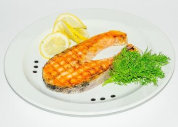 Эксперт рассказала, что можно съесть на ночь и не потолстеть