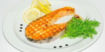 Эксперт рассказала, что можно съесть на ночь и не потолстеть