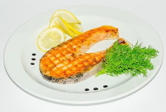 Эксперт рассказала, что можно съесть на ночь и не потолстеть