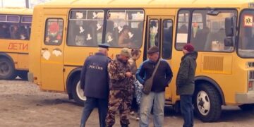 Гладков: В результате атаки диверсантов восемь человек получили ранения