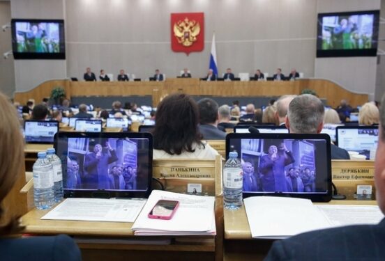 В России принят закон о проведении выборов при военном положении