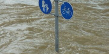 Глава Новой Каховки сообщил о семи без вести пропавших