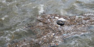 Херсонские власти сообщили о 17 жертвах разрушения ГЭС