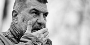 Режиссер Гришковец ушел с должности главы Общественного совета при ФСИН