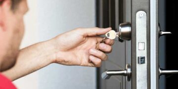 Аварийное вскрытие замков – как происходит?