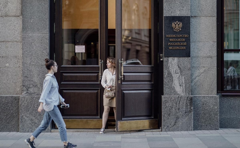 
                    Cчетная палата рассказала о сложностях с международными займами России

                