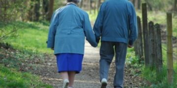 Нутрициолог: После 50 лет необходимо внести несколько изменений в рацион, чтобы сохранить здоровье