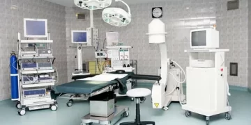 Преимущества покупки медицинского оборудования в компании «Мед-Электро»