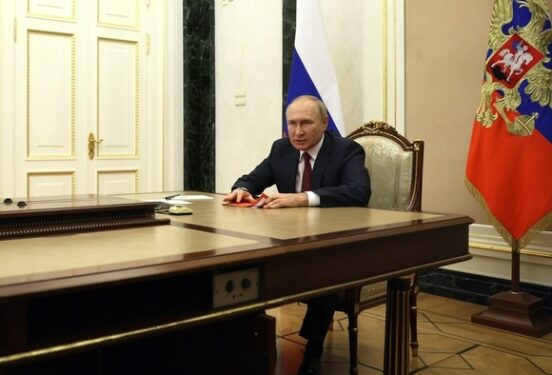 Путин пообещал ответить Украине за теракт на Крымском мосту