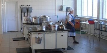 В детсаду в Амурской области массово отравились дети