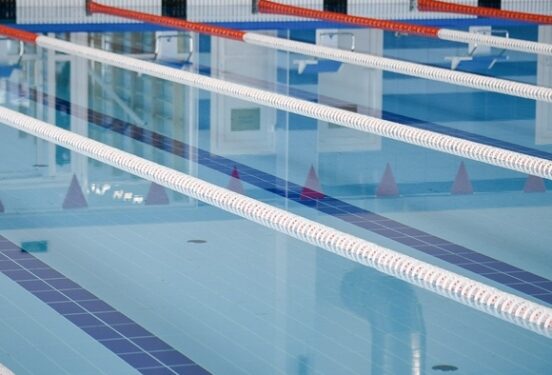 В Люберцах подросток попал в реанимацию после тренировки с задержкой дыхания в бассейне