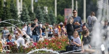 Вильфанд: Ряд российских регионов ждет жара почти до 40 градусов