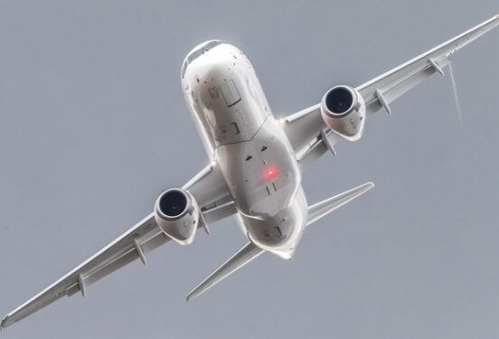 Импортозамещенный самолет «Суперджет»-100 совершил первый полет (видео)