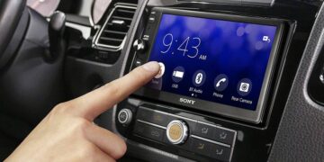 Как выбрать качественную автомагнитолу: основные характеристики и советы по выбору