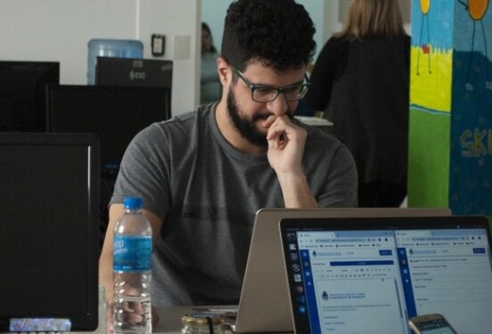 Минцифры РФ готовит предложение по увеличению возраста отсрочки от армии для «айтишников»