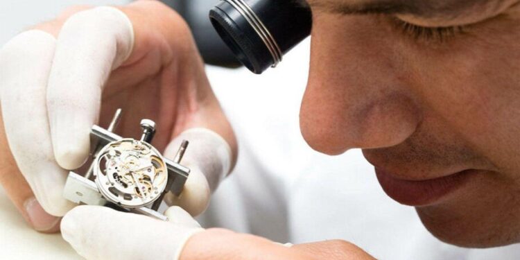 Оценка стоимости серебряных изделий в ломбарде: основные принципы и методы оценки