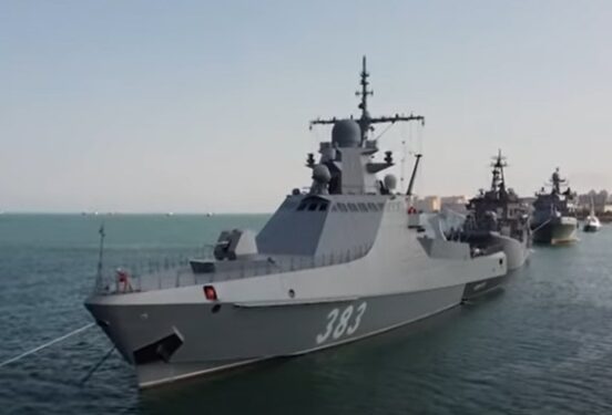 В Черном море корабль РФ перехватил следовавший в порт Украины сухогруз