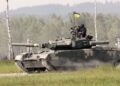 Балицкий сообщил о подбитии второго танка Challenger в Запорожской области